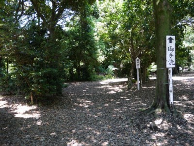 雷電神社の写真6