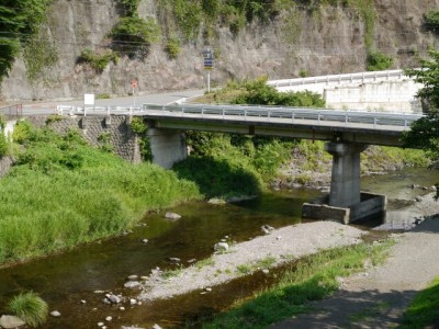 旧黒澤家住宅近くの河原の写真