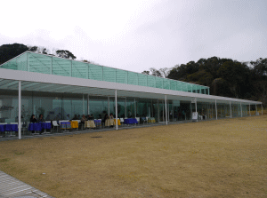 横須賀美術館の写真