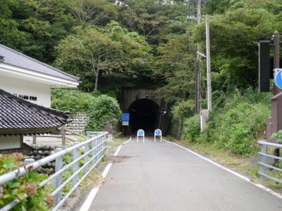 能生白山神社の写真3