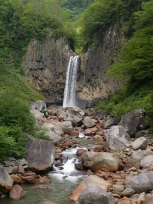 苗名滝の写真10