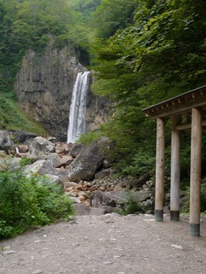 苗名滝の写真14