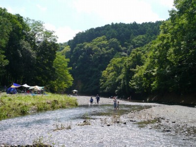 巾着田で川遊び！の写真2