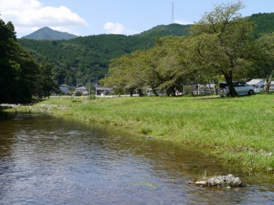 槻川の河原1で川遊び！の写真5