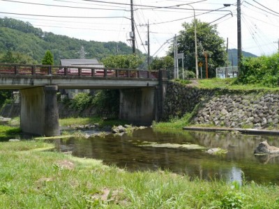 槻川の河原2の川遊び！の写真2