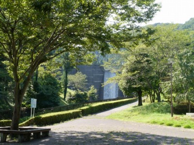 雀川砂防ダム公園で川遊び！の写真1