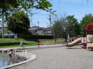 【じゃぶじゃぶ池】上平公園のじゃぶじゃぶ池で水遊び！の写真2