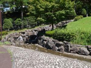 【じゃぶじゃぶ池】鳩山町農村公園のじゃぶじゃぶ池で水遊び！の写真3