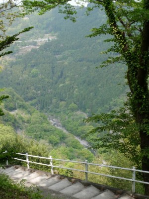 神流川と三波石峡の資料館の写真6