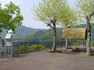 神流川と三波石峡の資料館の写真8