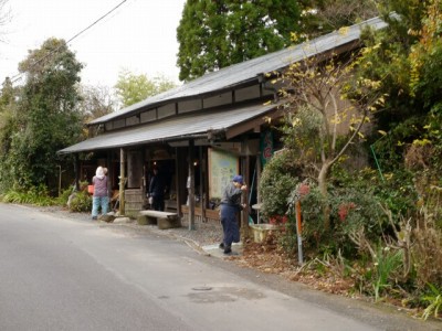 久延寺と夜泣き石の写真3